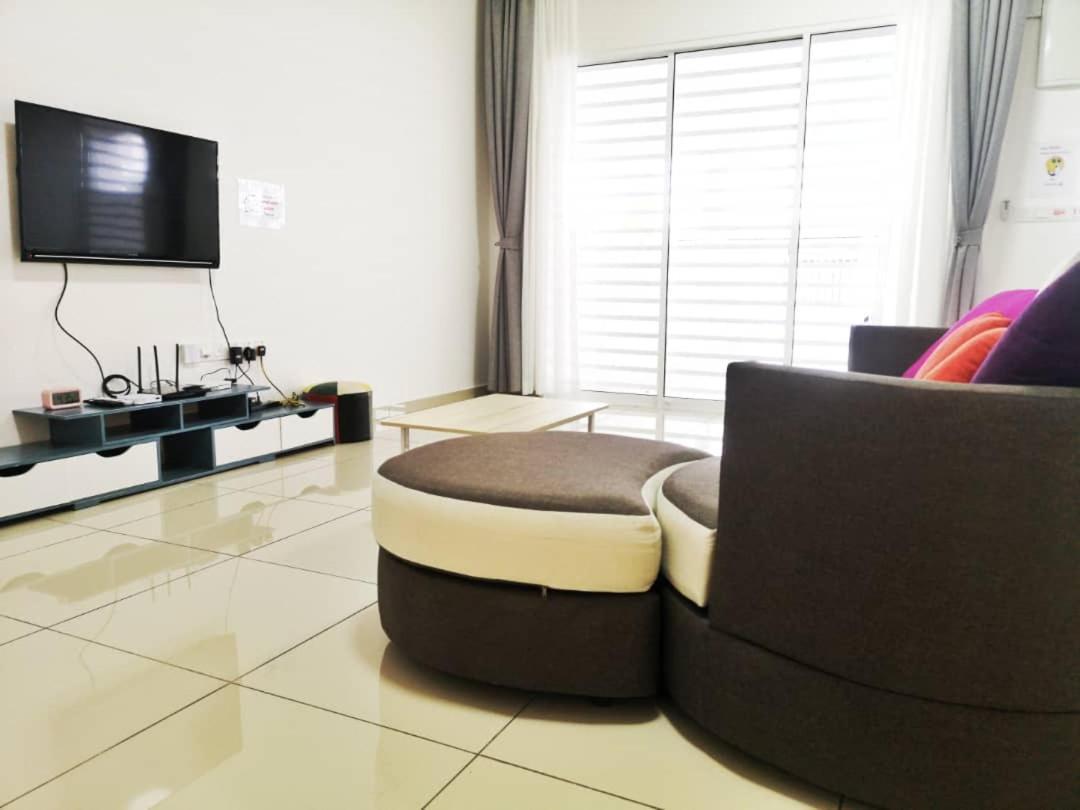 Holiday Homestay Seremban Exterior photo